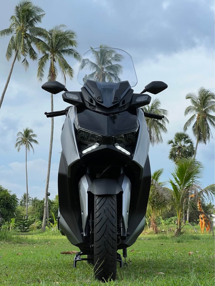 Yamaha XMAX 300
