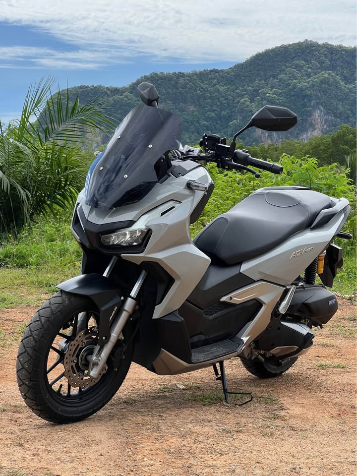 Honda ADV 160