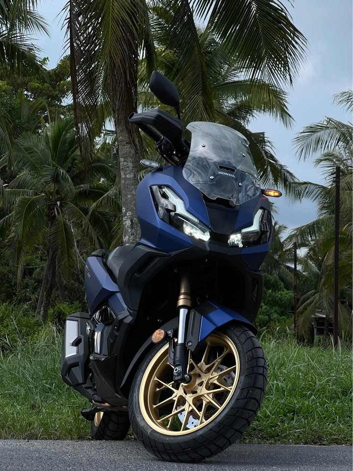 Honda ADV 350